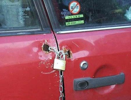 How to lock your car if you're a redneck.