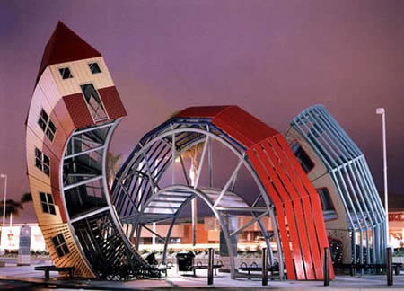This increible bus stop was designed by Dennis Oppenheim in Ventura California 