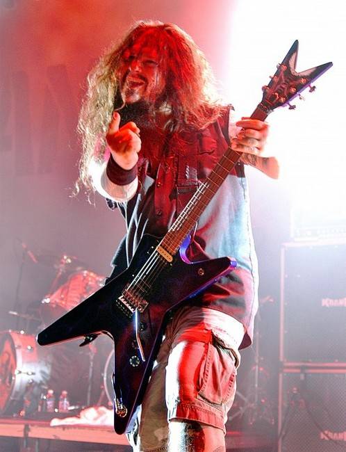 December 2004. The ex-guitarist of metal band Pantera, “Dimebag” Darrell Abbott, was murdered on stage by a gunman while performing with his new band Damageplan at the Al Rosa Villa in Columbus, Ohio.