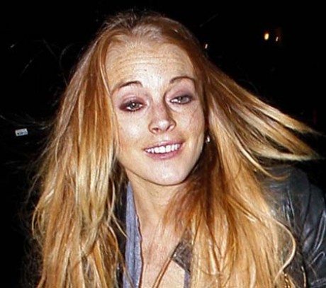 Lindsay Lohans pussy tastes like cigarettes and toast.