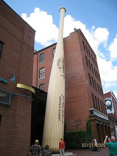 World's Largest Bat - Louisville, Kentucky