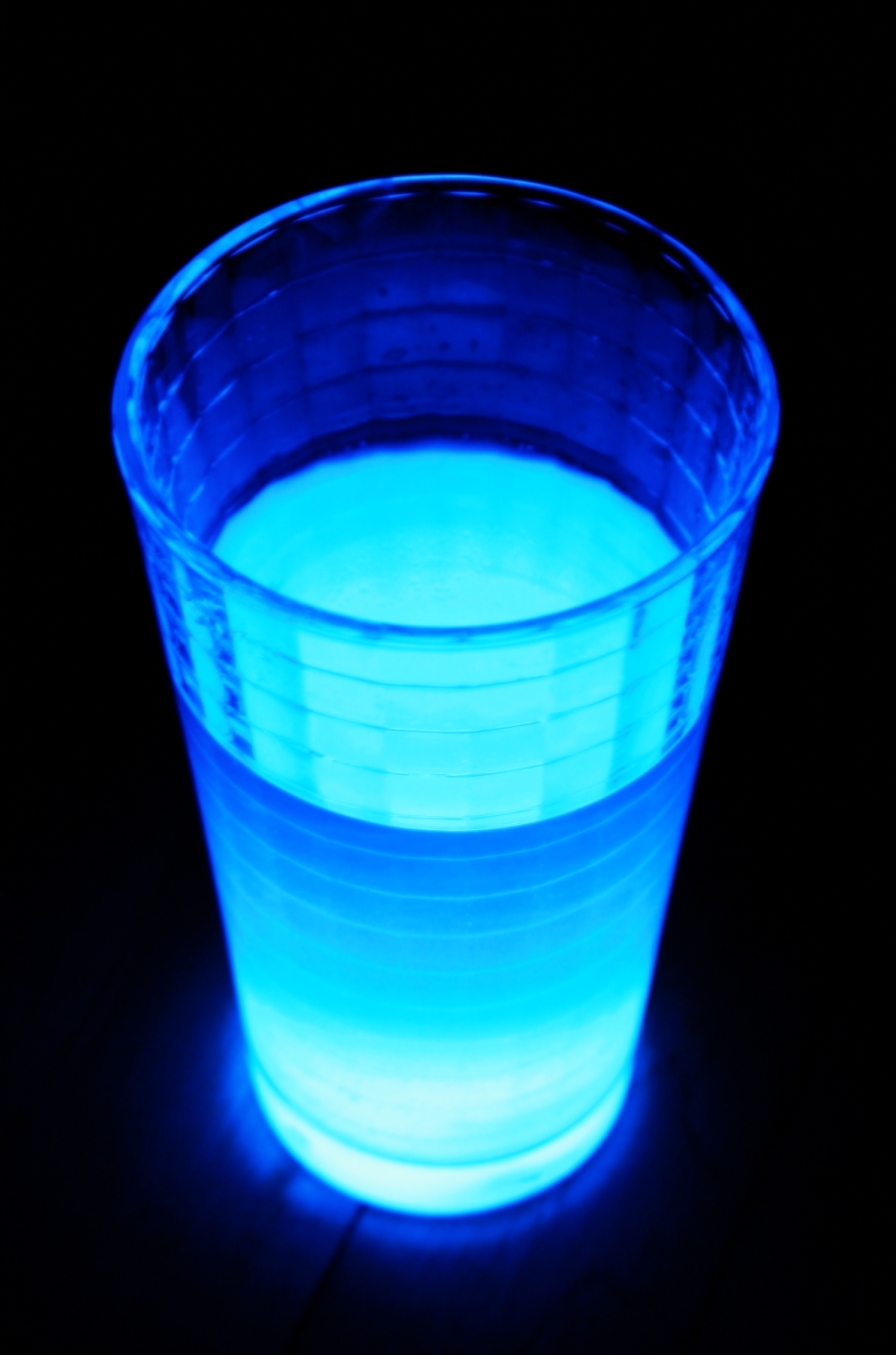 Here's what you get when you empty a glowstick into a cup of hot water...
