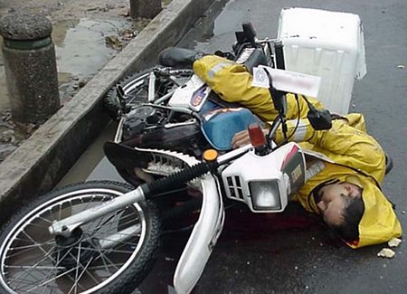 Pizza delivery guy bike accident