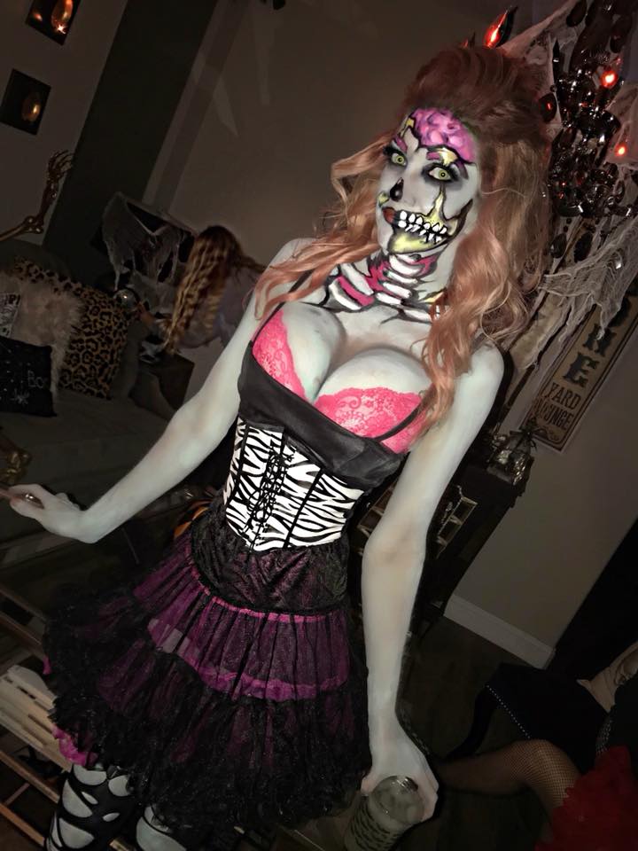 Hot Halloween Girls - for real