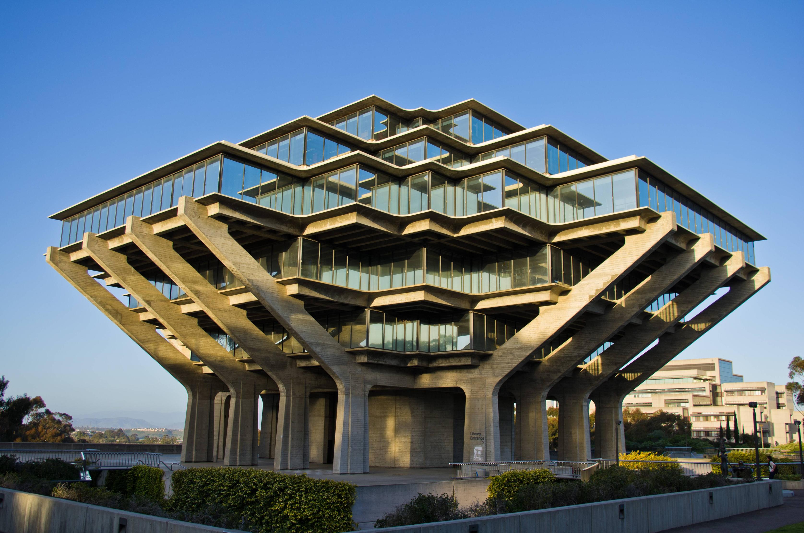 awesome pics - geisel library - Ax 1