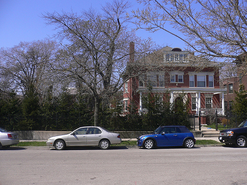 Obama's Home In Chicago, Now Under Protection By U.S. Secret Service.
