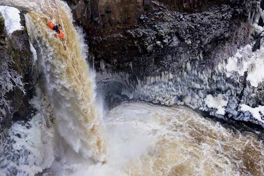 70 foot plunge at Washington state's Outlet Falls