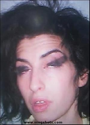 AMY WINEHOUSE TIMESCALE FROM BABY TO FULL GROWN CRACK WHORE
