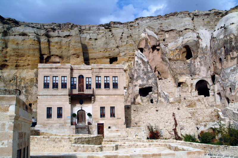 Yunak Evleri Cave Hotel