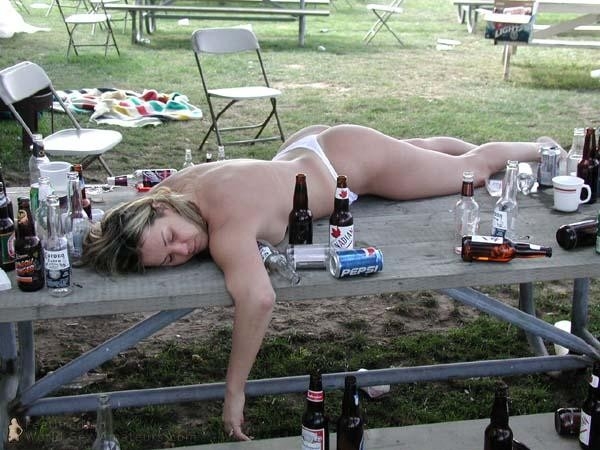 15 Signs That You Had Too Much To Drink