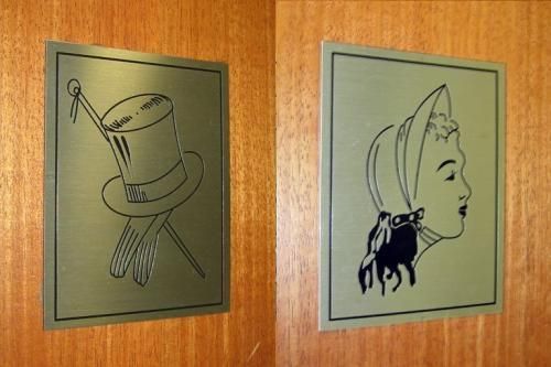 Weird Bathroom Signs