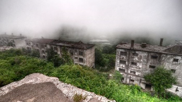 The Matsuo Ghost Mine haunts northern Japan. It was once the largest sulfur mine in East Asia. But it was abandoned in the 1970s. Since then, it's been a ghost town that's shrouded in thick mist. It's so heavy that sometimes the city of Matsuo is nearly impossible to find.