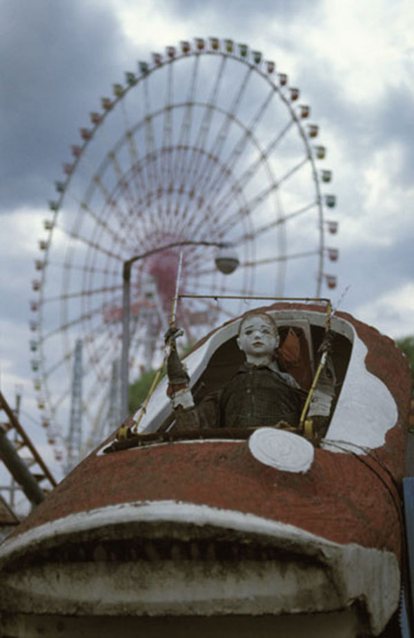Takakonuma Greenland Park: Japan - Like many creepy abandoned themed parks, the Japan amusement park was responsible for too many accidental deaths to remain opened. It existed in 1973 for 2 years and again in 1986-1999.
