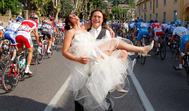 Bicycle race wedding