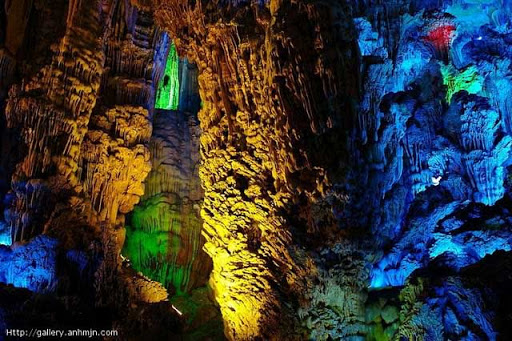 Awesome Caves Around The World