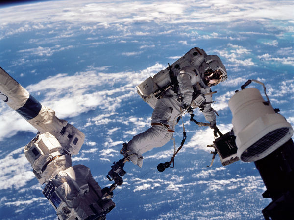 Prepare to Spacewalk - When spacecraft needs maintenance, an astronaut's gotta do what an astronaut's gotta do. YOLO.