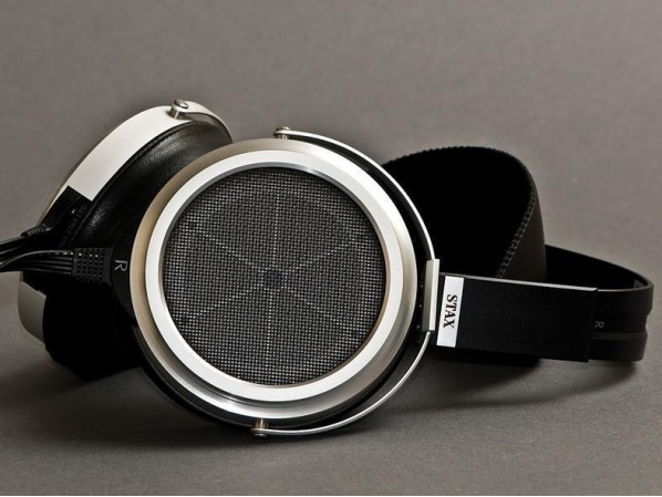 Headphones 5,250