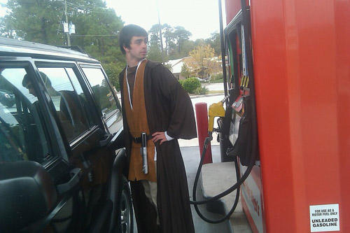 20 Funniest Pics Of Weirdos Pumping Gas