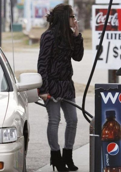 20 Funniest Pics Of Weirdos Pumping Gas