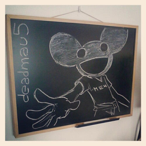 26 Epic Chalkboard Drawings