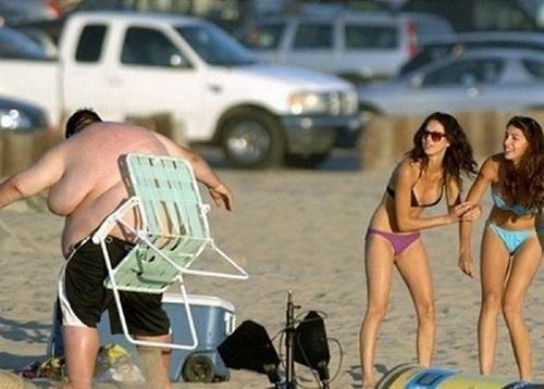 20 Funny Beach Fails!