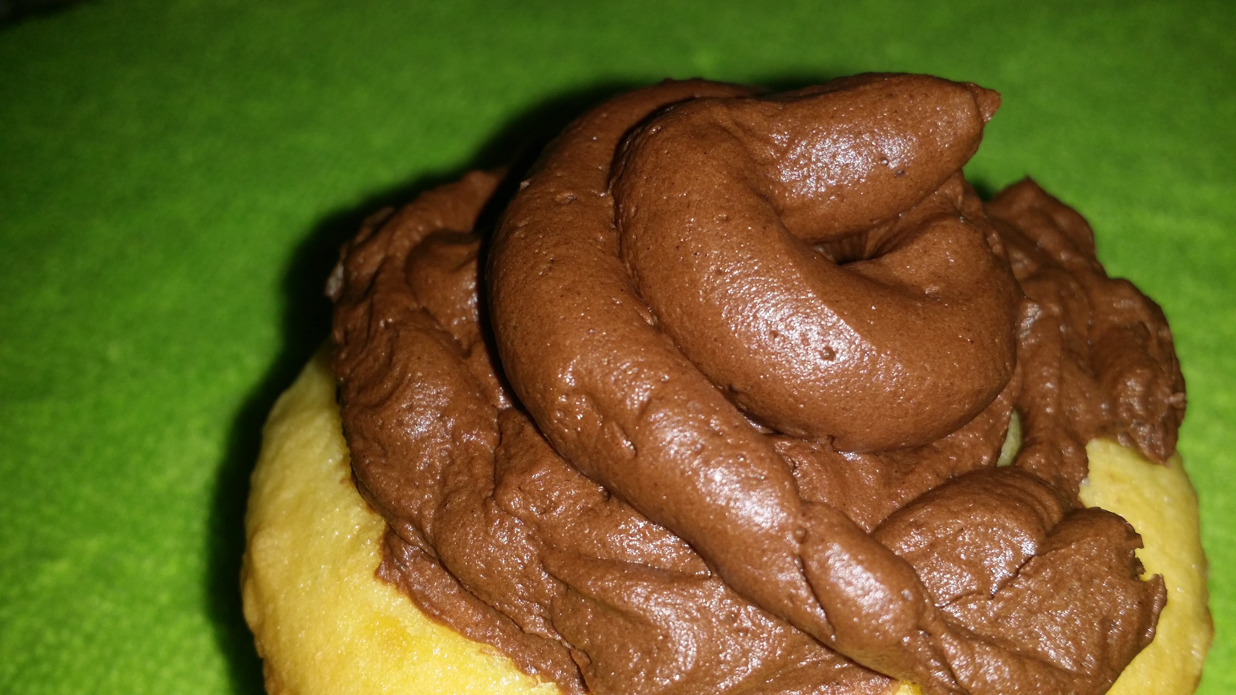 20 Least Edible Cupcakes!