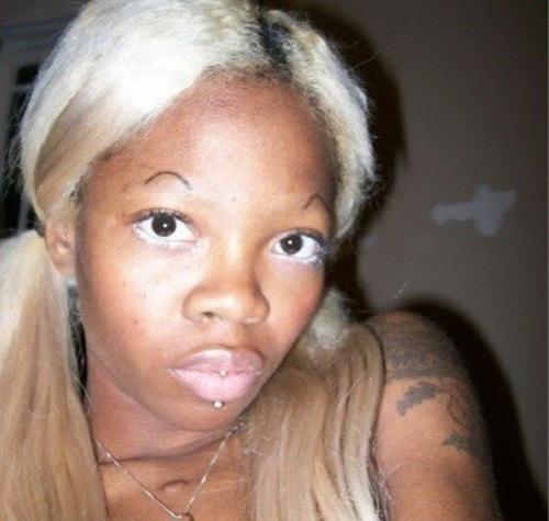 25 Terrible Eyebrow FAILS