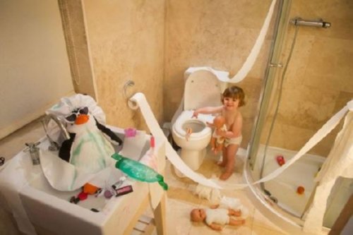20 Messy Kids Caught in the Act
