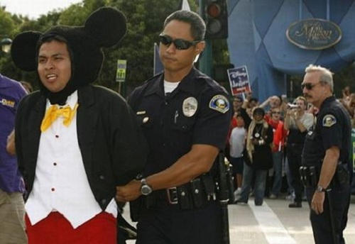 20 Worst Costumes To Be Arrested In