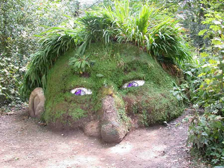 Amazing Grass Sculptures