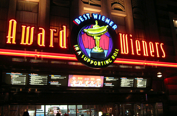 store name pun restaurant pun - Swie Award. I, Wieners Uppor