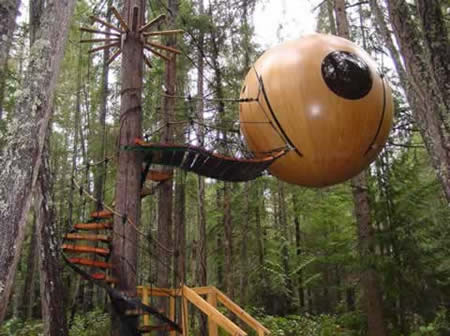 10 Most Awesome Tree Houses