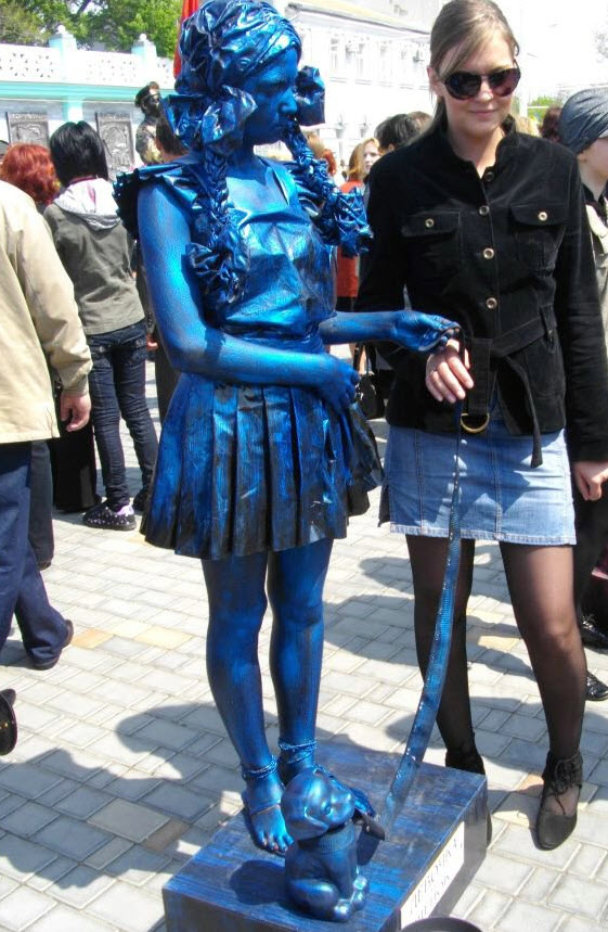 Living Statues Contest