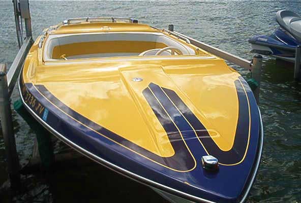 Custom Boat Paint