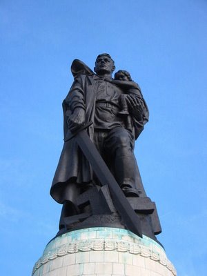 World War II Monuments