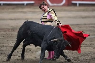 Kid Bull fighter in Mexico