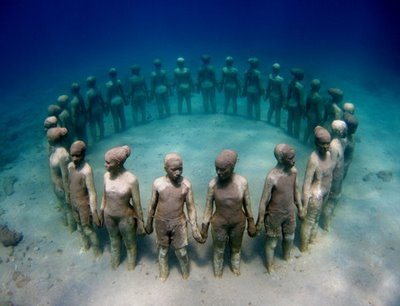 Creepy underwater Sculptures