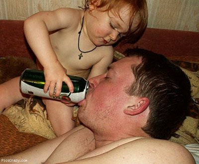 funny dad bier nackt - PicsCrazy.Com