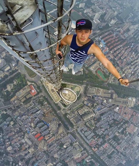world most dangerous selfie