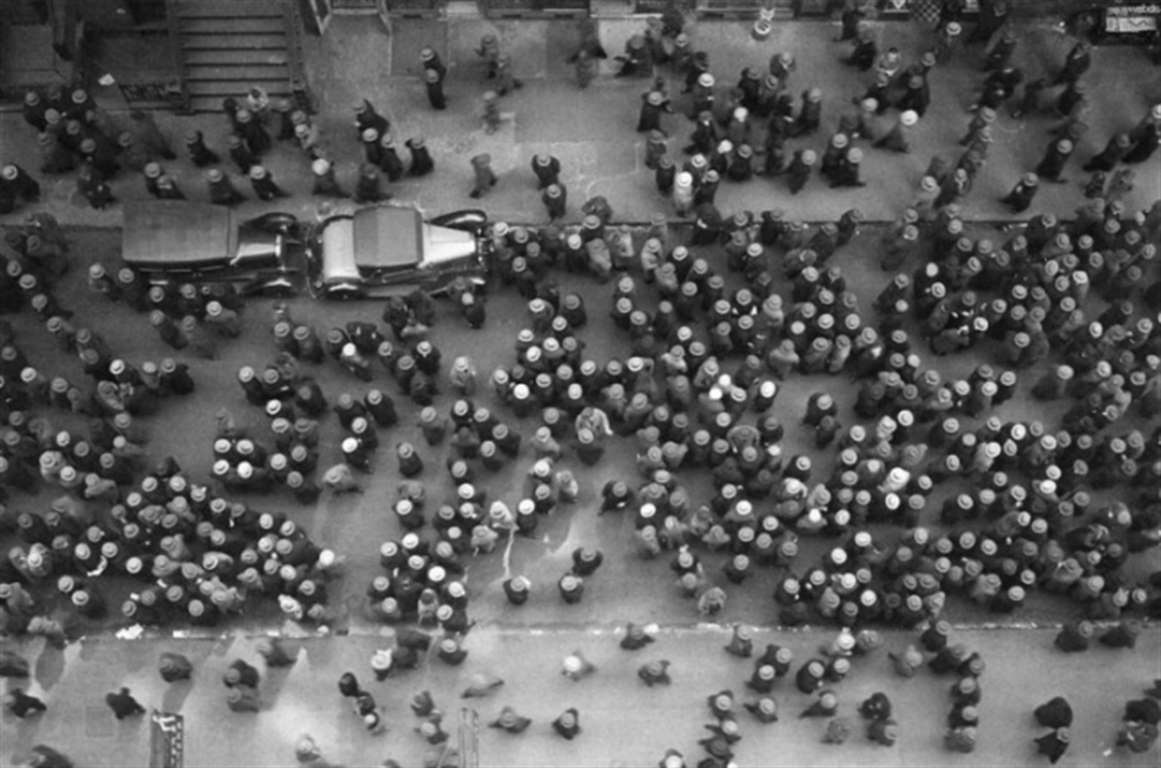 margaret bourke white hats in the garment district