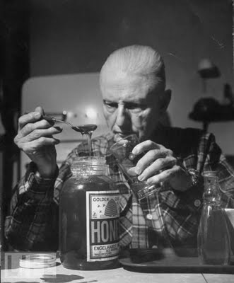 11 Honegar, 1959 Inventor of a honey and vinegar mixture, called Honegar, Dr. DeForest C. Jarvis. Honegar was said to be a folk remedy for aches and pains, though it mainly sounds like a cure for lack of nausea