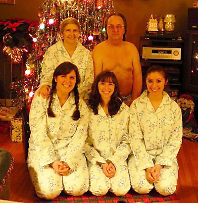 Bizzare Family Christmas Photos!