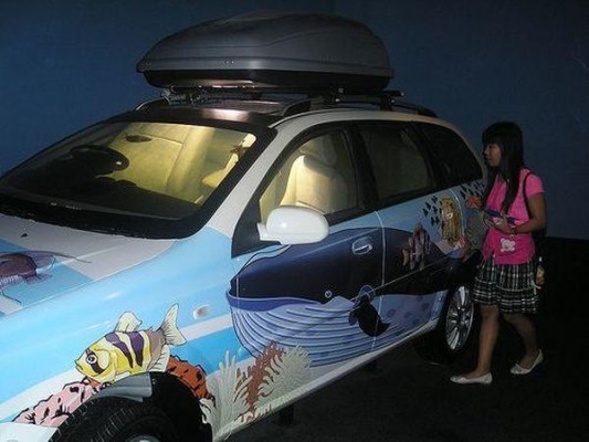 Aquarium car - a pretty crazy idea