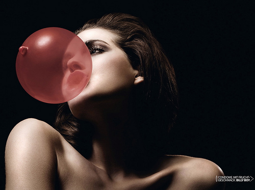 14 Awesome Condoms Advertisements