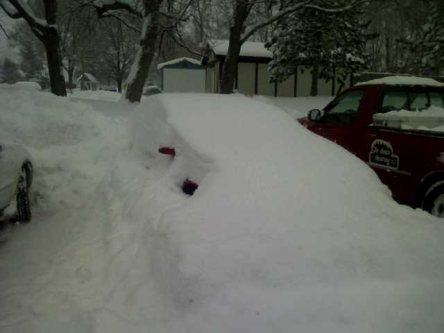 This person is going to have fun digging their car out.