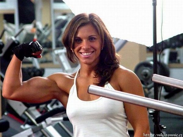 Muscle Chicks 1