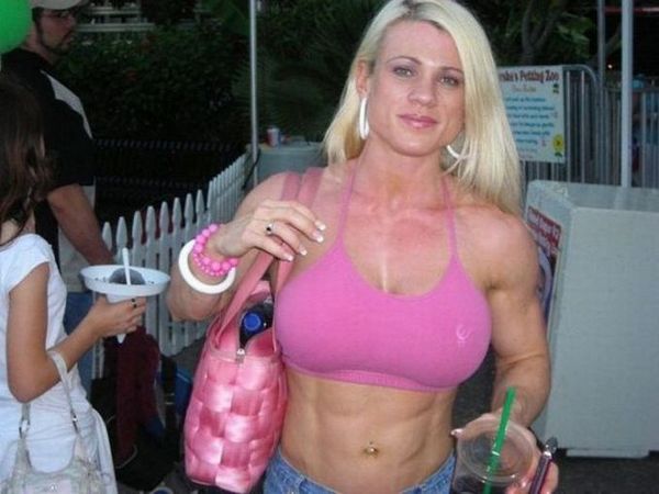 Muscle Chicks 2