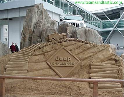 Amazing sand and food sculpures