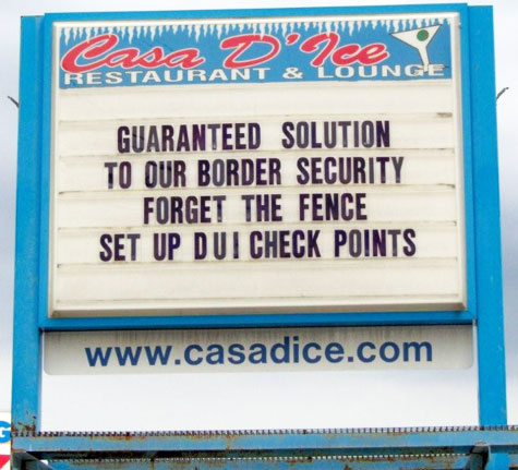 Casa D'Ice signs