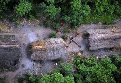 Uncontacted Amazonian tribe photographed